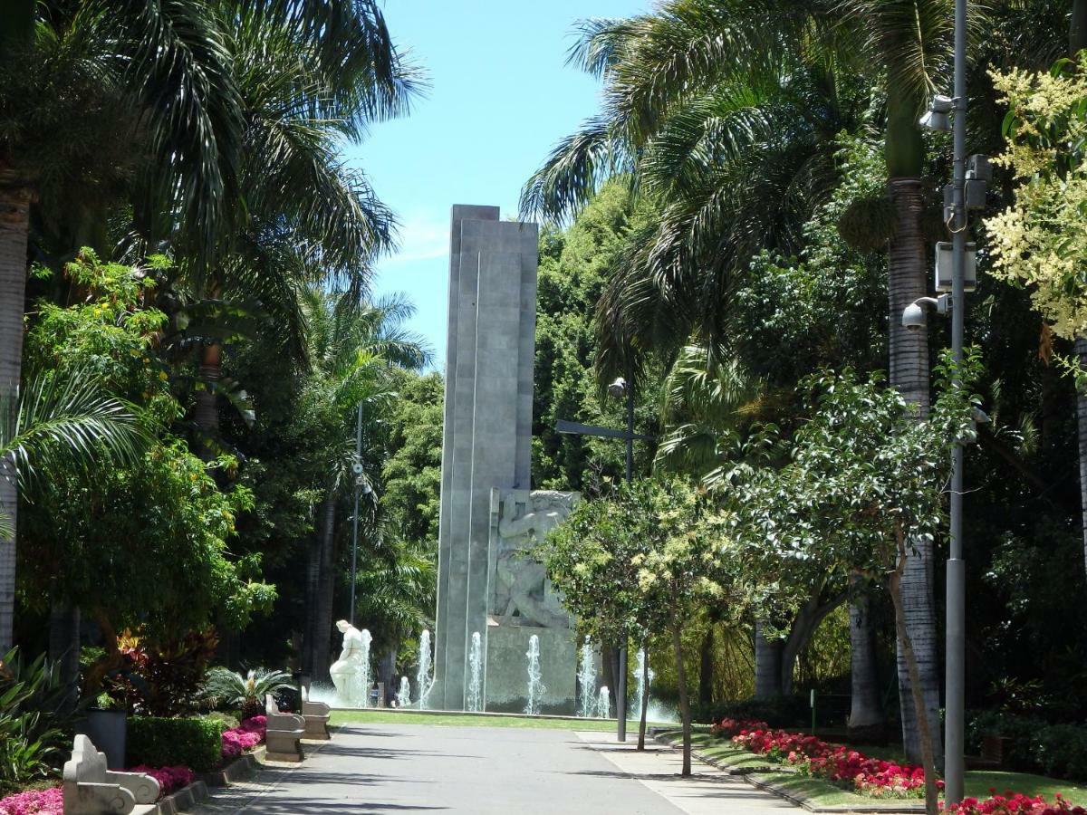 Frontline Santa Cruz With Sea View Apartment Bagian luar foto